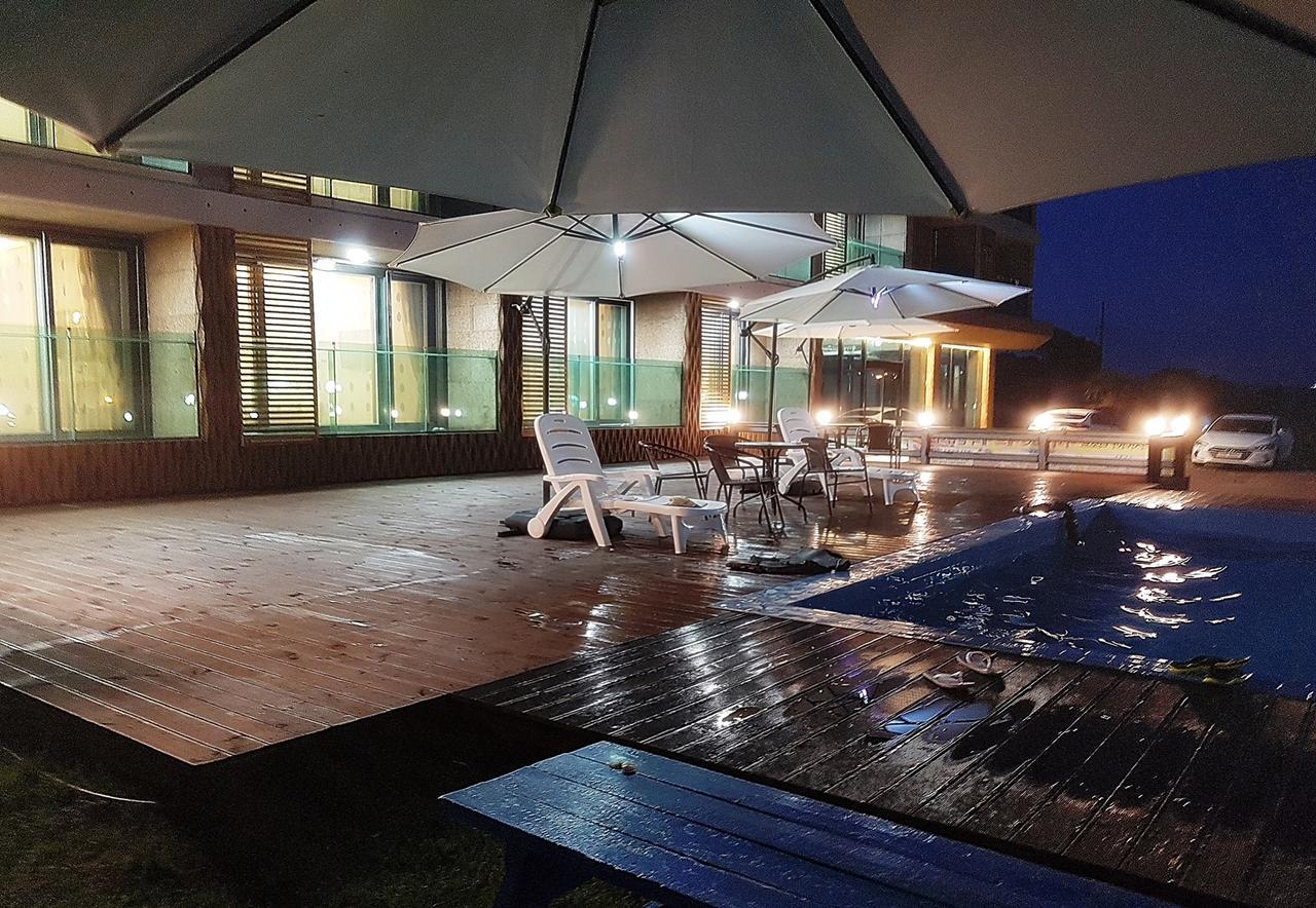 Lasania Resort Seogwipo-stad Buitenkant foto